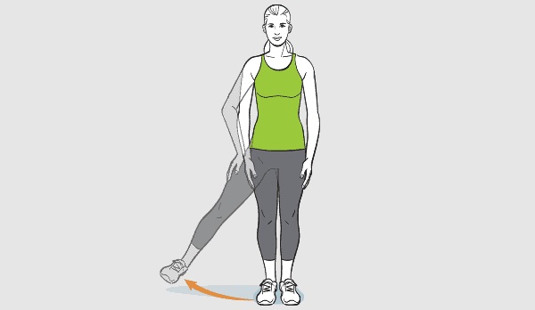 Bài tập nâng chân khi đứng