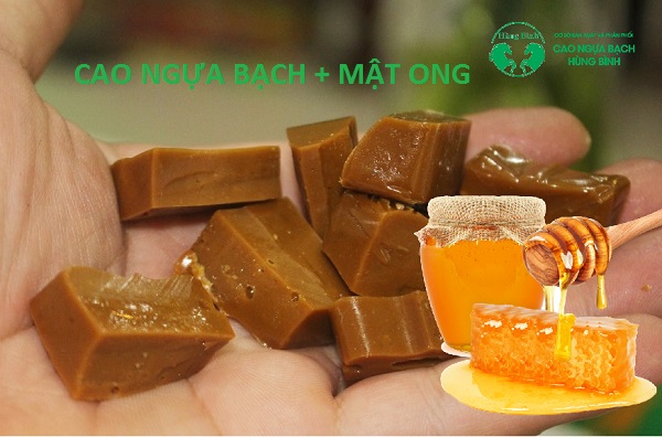 Cao ngựa bạch và mật ong